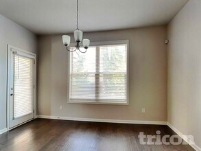 208 Evergreen Way in Loganville, GA - Building Photo - Building Photo