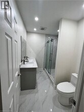 317 Duke St W in Kitchener, ON - Building Photo - Building Photo