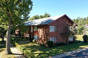 21 Drummond St in Cincinnati, OH - Building Photo