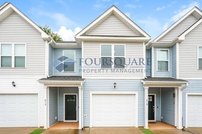 815 Durham St in Clayton, NC - Building Photo