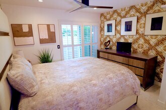 4702 Fulton Ave, Unit 302 in Sherman Oaks, CA - Building Photo - Building Photo