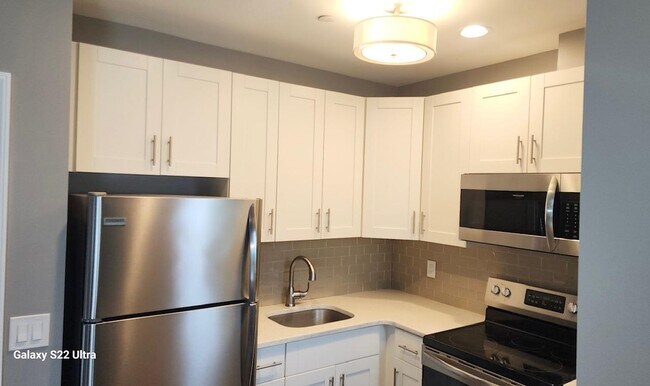 148 E Park Ave in Long Beach, NY - Building Photo - Building Photo