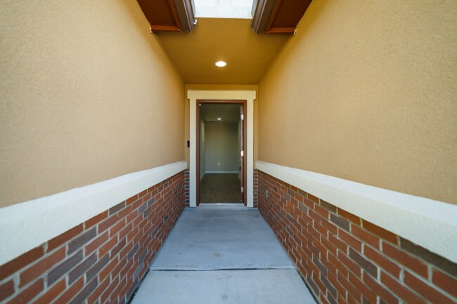 10126 Relic Oaks in San Antonio, TX - Foto de edificio - Building Photo