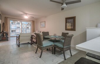 7400 Estero Blvd in Fort Myers Beach, FL - Building Photo - Building Photo