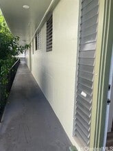1430 Wilder Ave in Honolulu, HI - Foto de edificio - Building Photo