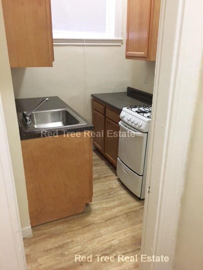 property at 99 Brainerd Rd