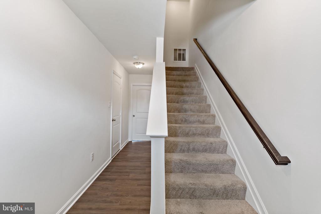 162 Magellan Dr in Martinsburg, WV - Building Photo
