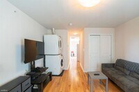 1204 E Palmer St photo'