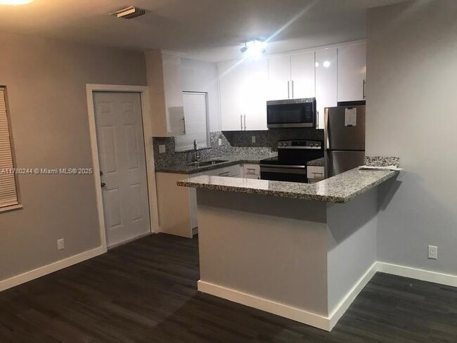 1401 NW 1st Ave