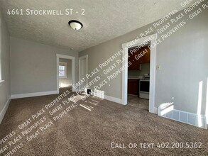 4641 Stockwell St-Unit -2 in Lincoln, NE - Building Photo - Building Photo