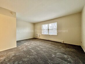 971 McCarty St NW in Walker, MI - Building Photo - Building Photo