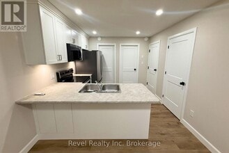 675 Princess St in Woodstock, ON - Building Photo - Building Photo