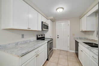 3304 Bluebird Dr in Holiday, FL - Building Photo - Building Photo