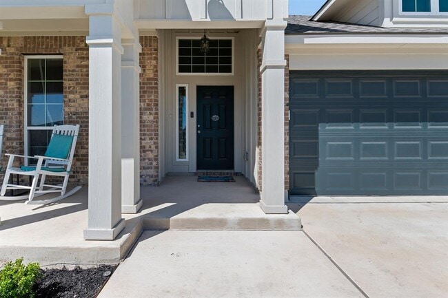 121 Lazy Lizzy Rd in Jarrell, TX - Building Photo - Building Photo