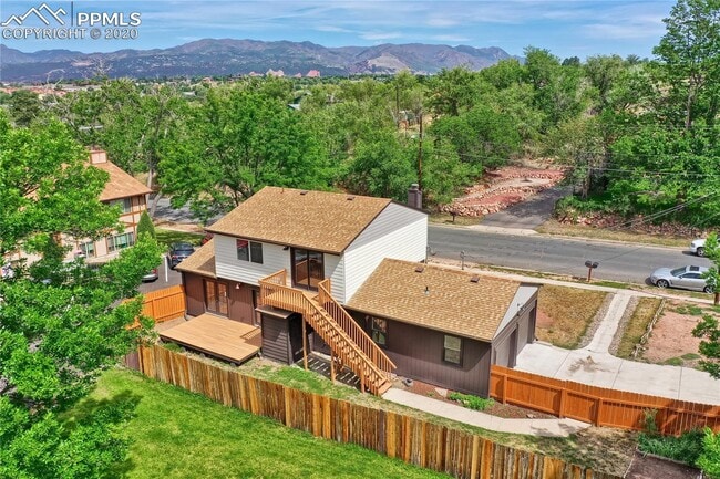 property at 1501 Manitou Blvd