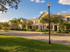10663 SW Cam Run in Port St. Lucie, FL - Building Photo