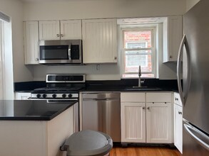 5665 Pernod Ave in St. Louis, MO - Building Photo - Building Photo