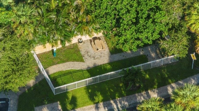 Villas of Juno in Juno Beach, FL - Building Photo - Building Photo