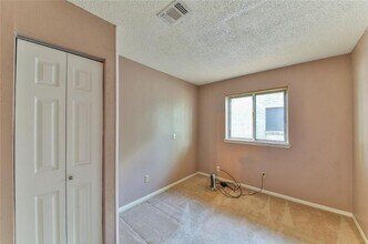 1511 Brook Meadow Dr in La Porte, TX - Building Photo - Building Photo