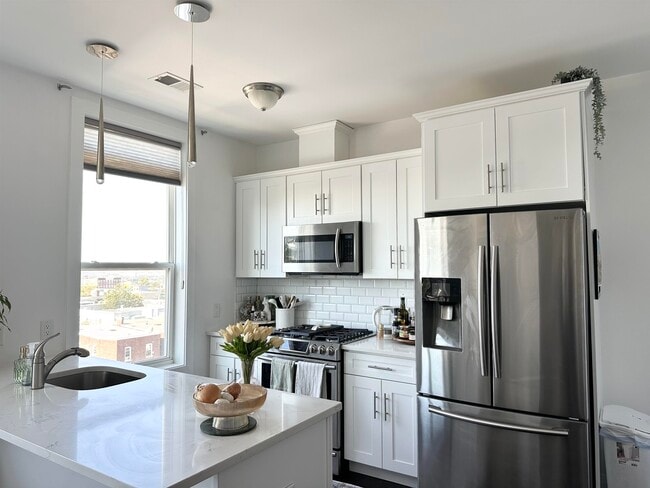 property at 1901 Summit Ave