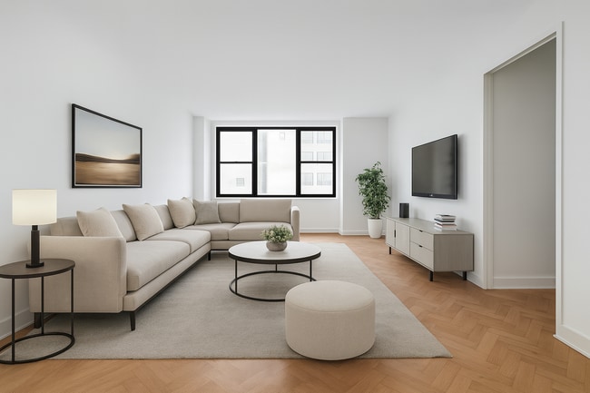 308 E 84th St, Unit 2A in New York, NY - Foto de edificio - Building Photo