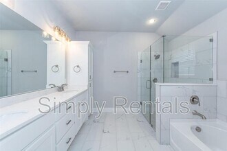 5007 Peacock Ln in Greenville, TX - Building Photo - Building Photo