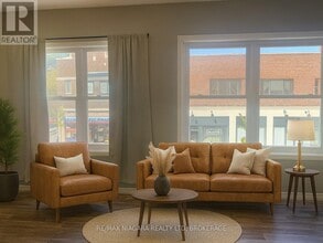 23 Jarvis St in Fort Erie, ON - Building Photo - Building Photo
