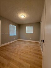1258 NW 61st St in Miami, FL - Building Photo - Building Photo