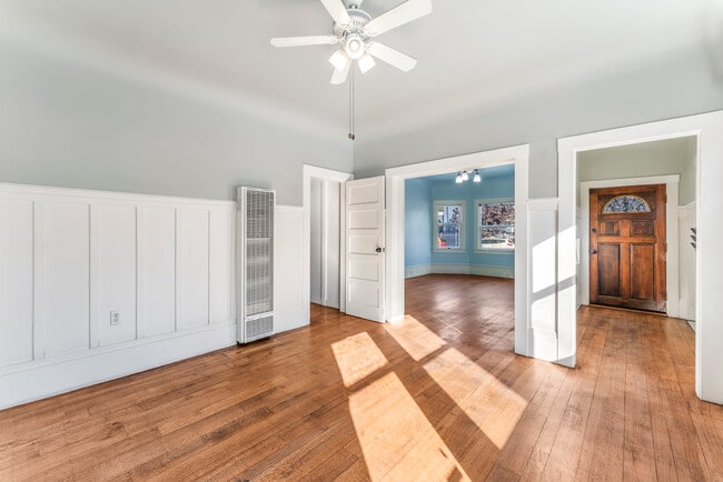 2903 West St, Unit 2901 in Oakland, CA - Foto de edificio - Building Photo