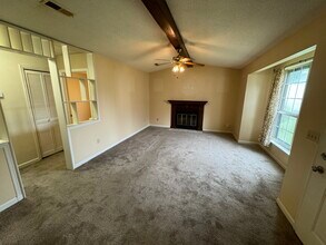 3058 Casa Dr in Nashville, TN - Building Photo - Building Photo