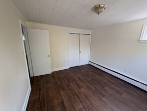 238 Main St in Durham, CT - Building Photo - Building Photo