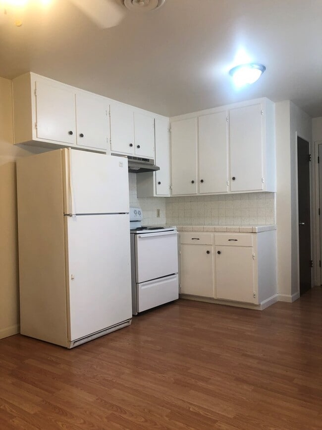 1115 Pioneer Ave in Turlock, CA - Building Photo - Building Photo