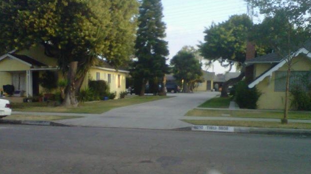 8808-8824 Rose St in Bellflower, CA - Foto de edificio