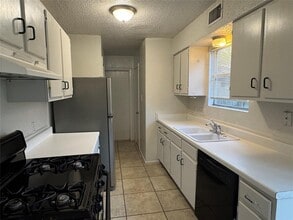 5810 Hammermill Run in Austin, TX - Building Photo - Building Photo