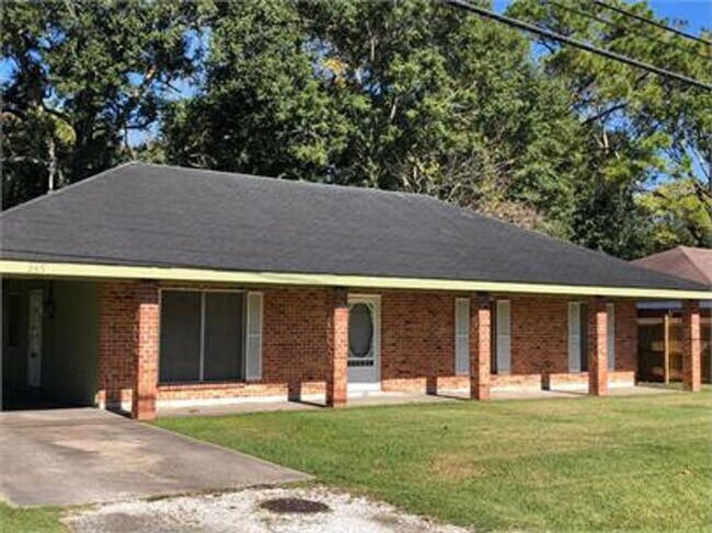 property at 247 Idlewild Dr