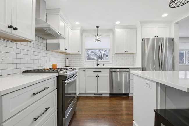 31 Milner St in Waltham, MA - Building Photo - Building Photo