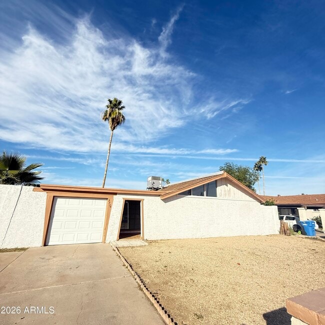 3734 W Sahuaro Dr in Phoenix, AZ - Building Photo - Building Photo