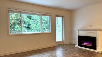 13511 97th Ave E in Puyallup, WA - Building Photo - Building Photo