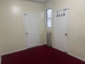 146-21 106th Ave in Queens, NY - Building Photo - Building Photo