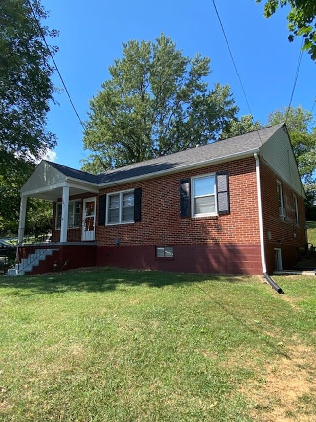 property at 302 Archer St