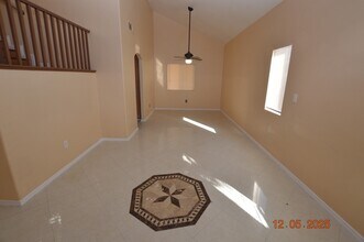 604 Princess Ave in North Las Vegas, NV - Building Photo - Building Photo