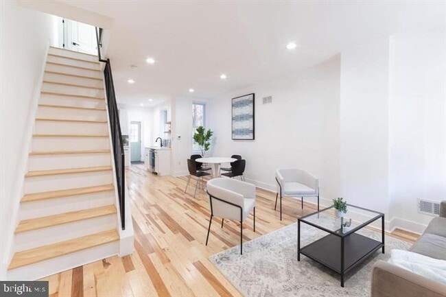 property at 2937 Nicholas St