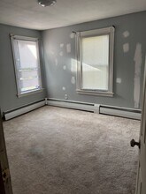 39 Edgerton St in Manchester, CT - Building Photo - Building Photo