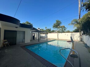 484 W 25th St in San Bernardino, CA - Building Photo - Building Photo