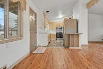 450 Elm Ct in Grand Junction, CO - Foto de edificio - Building Photo