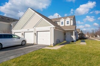 2503 Sheehan Dr in Naperville, IL - Building Photo - Building Photo