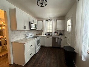 327 Chestnut St in Sewickley, PA - Building Photo - Building Photo