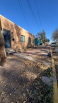 1409-1409 Hazeldine Ave SE in Albuquerque, NM - Building Photo