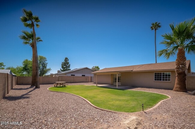 307 W Piute Ave in Phoenix, AZ - Building Photo - Building Photo