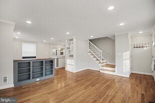 4885 S 28th St in Arlington, VA - Building Photo